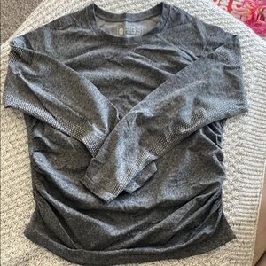 Figs Maternity Underscrubs Gray Long Sleeve Top